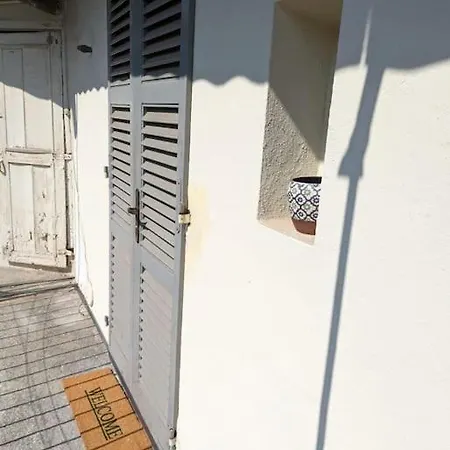 Apartment Il Ballatoio Di Giulia Asti